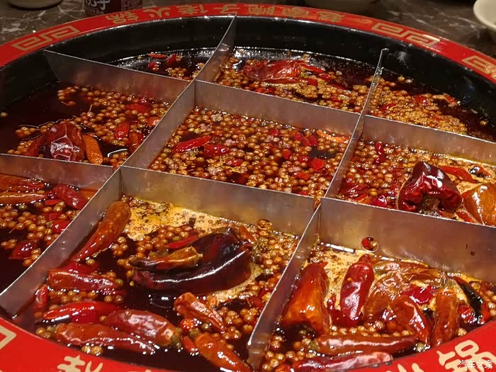 敢发就敢送重庆行纪终于知道了九宫格火锅的真相
