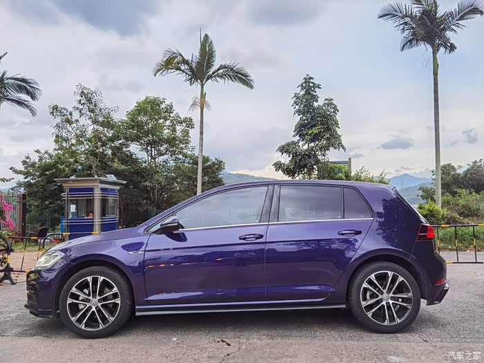 抓住青春的尾巴拿下心念念的高尔夫七代半rline