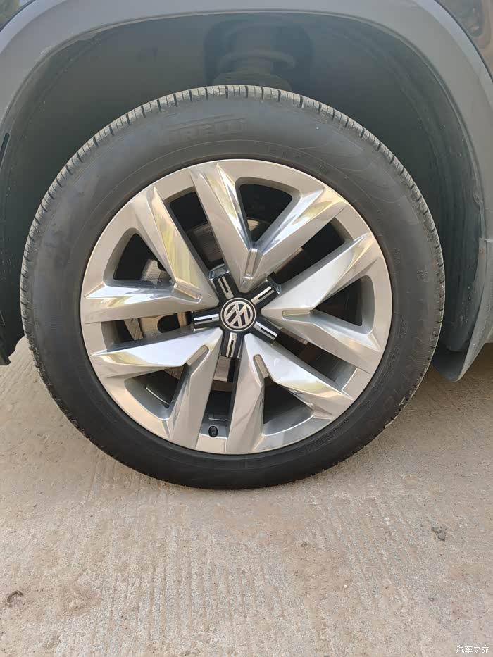 请问途昂旗舰版用什么牌子轮胎最好