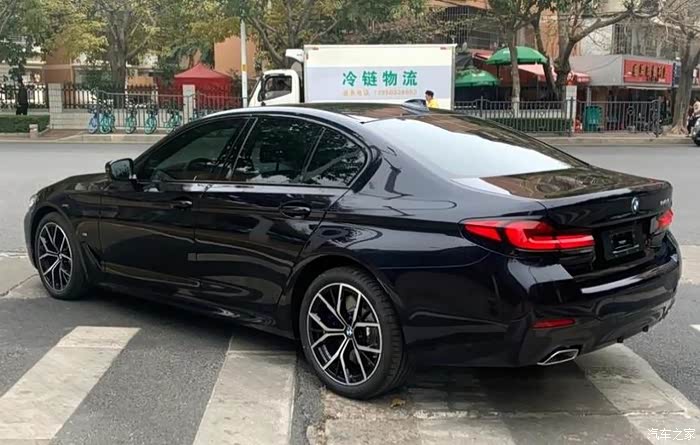 【图】21款标轴5系石青色碳黑色怎么选_宝马5系论坛_汽车之家论坛