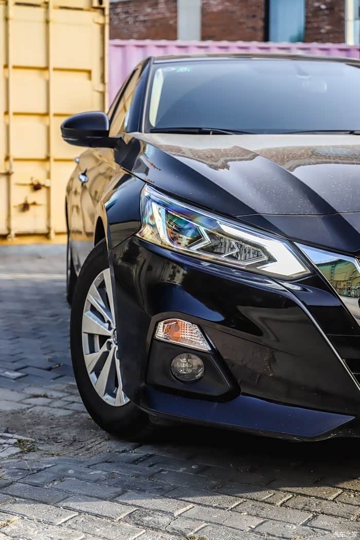 万千世界千万有你黑武士天籁