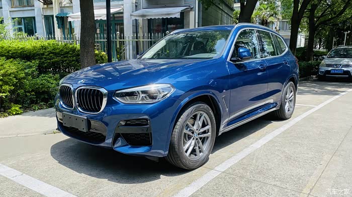 正式入伙上海提车宝马x328i运动版量子蓝