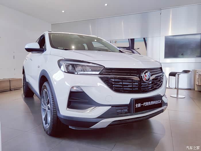 别克昂科拉gx真的好吗?美系小型suv展厅实拍