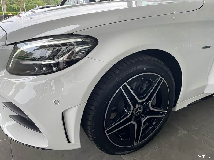 【图】c260标轴星耀白外红内提车_奔驰c级论坛_汽车之家论坛