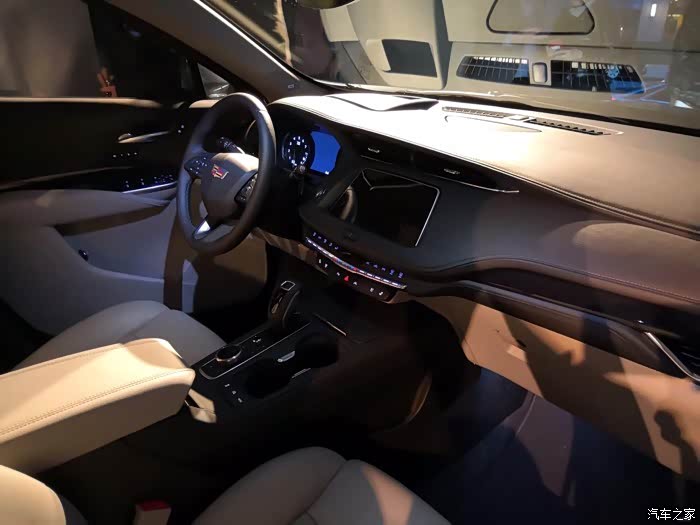 【图】新款xt4内饰特写照片_凯迪拉克xt4论坛_汽车之家论坛