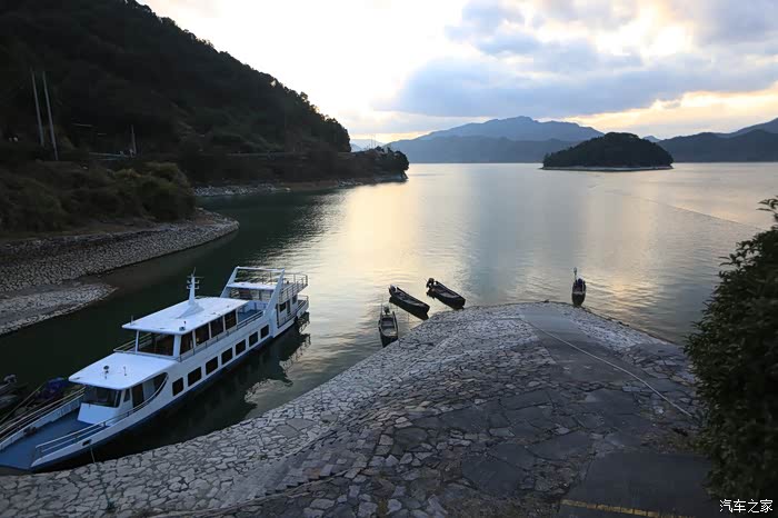 一汽大众揽境长潭河