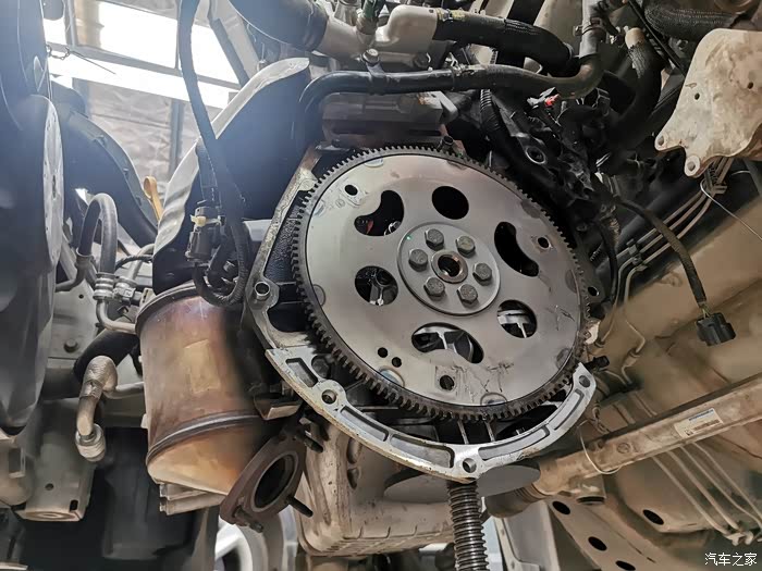 雪佛兰科沃兹通用gf6变速箱故障大修更换