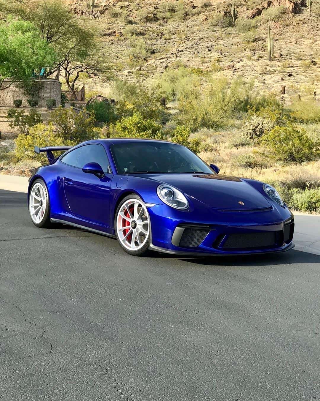保时捷911 gt3 991圣马力诺蓝,nice