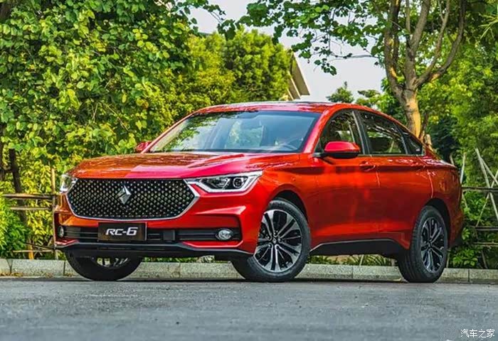 全新智能轿跑suv,新宝骏rc-6实拍详解