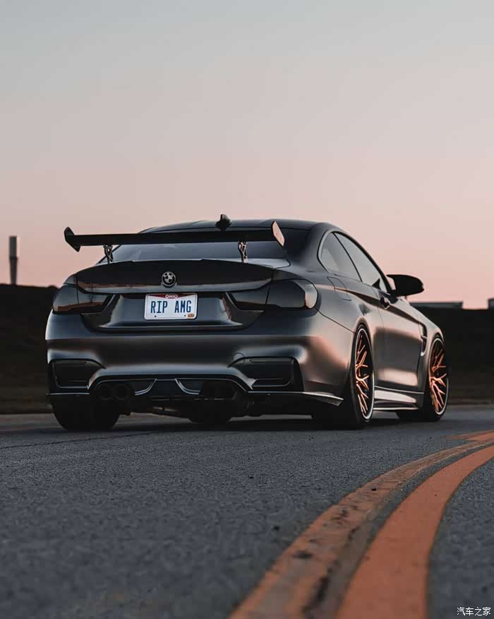 宝马m4改装老款m4有点黯然失色了