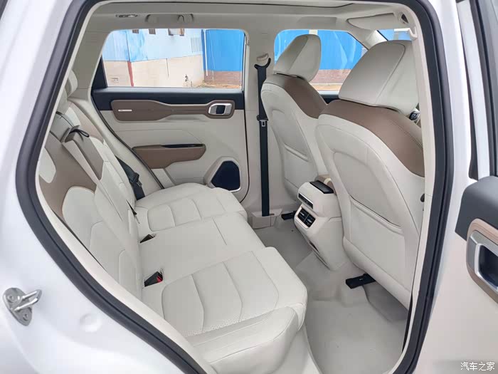 人生的第一辆车 吉利 icon i9 正确的选择