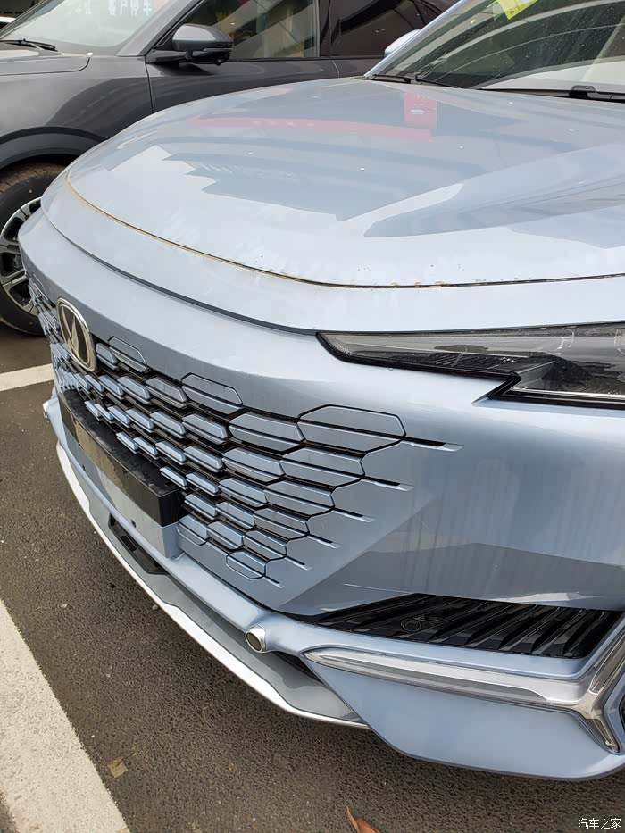 碧空蓝的长安unik春天里的小清新unik