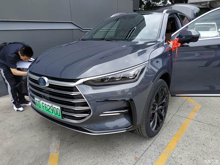 喜提2021款比亚迪唐dm