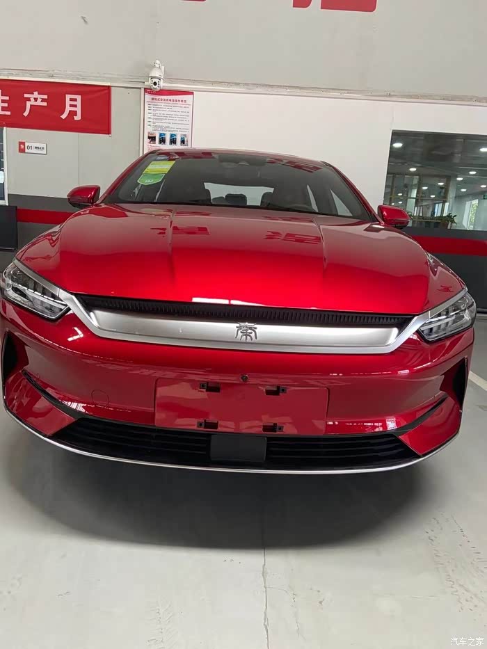 喜提比亚迪秦plus红色最高配良心车国产车真给力