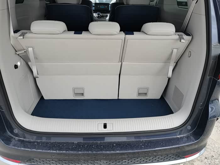 商务首选 荣威imax8