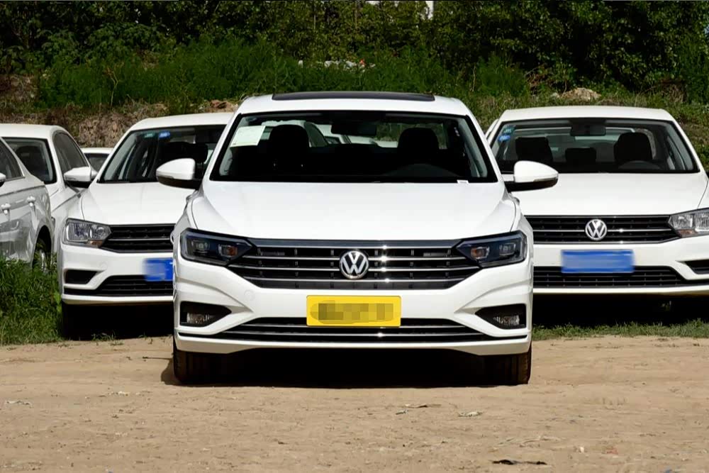 基于mqb平台研发外观设计遵循海外版的第七代捷达