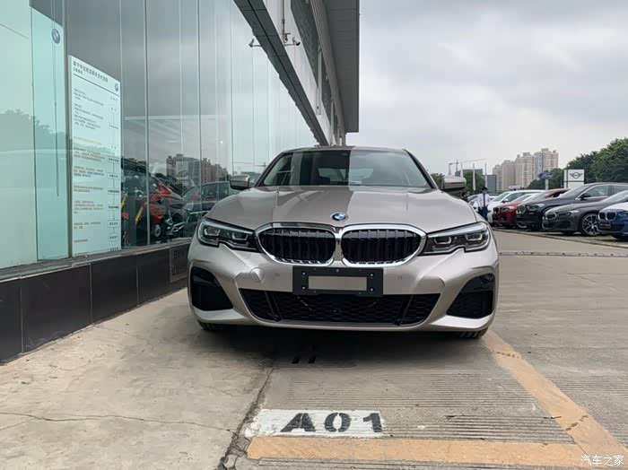 325lim运动套装开士米银颜色求实拍图请大佬们帮忙