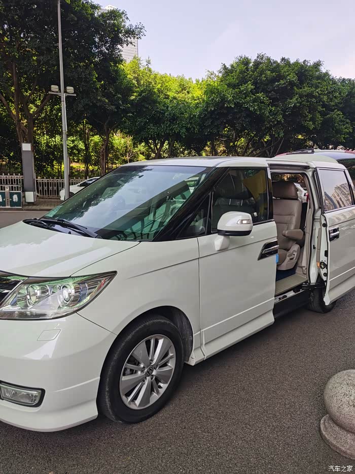 出一台2014年10月老艾