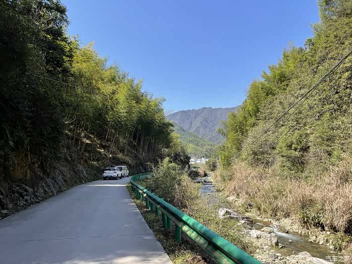 2021年3月的皖南之行卢村狮石公路狮石温泉白际严池