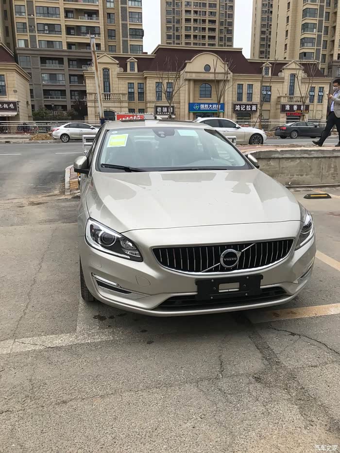 我的留学生免税车volvos60l时尚型2020耀目沙