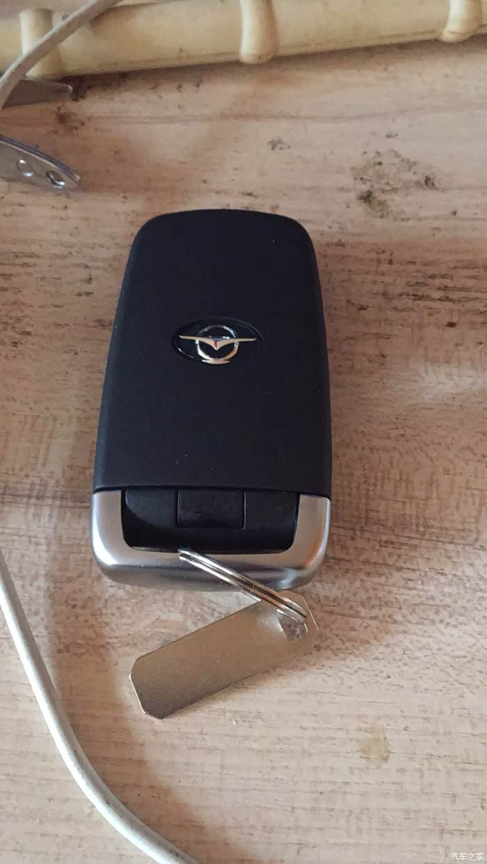 【图】买新车了白白的海马_海马s5论坛_汽车之家论坛