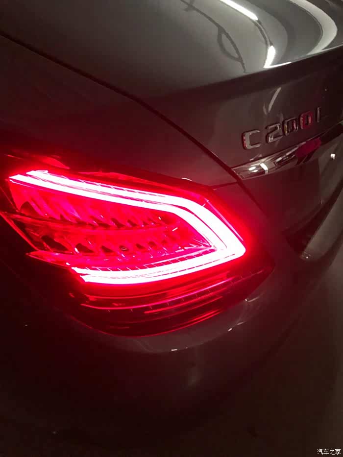 终于等到小灰,北京,提050 c200l 月光石灰 运动版