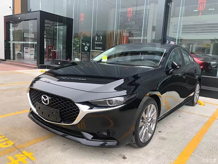 哪位靓仔靓女买的是黑色马三?