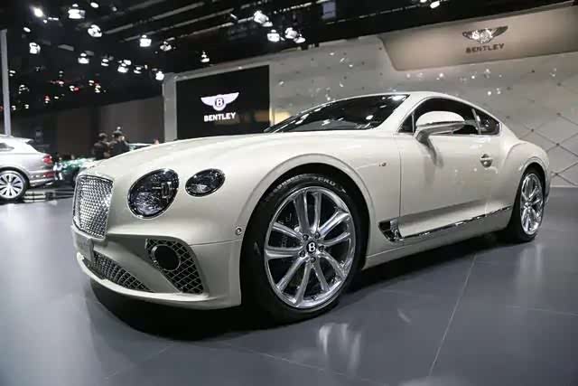 宾利欧陆gt最帅气的两门轿跑