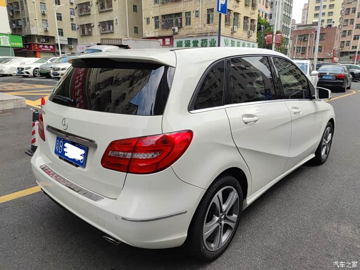 深圳本地人车主直卖奔驰b200