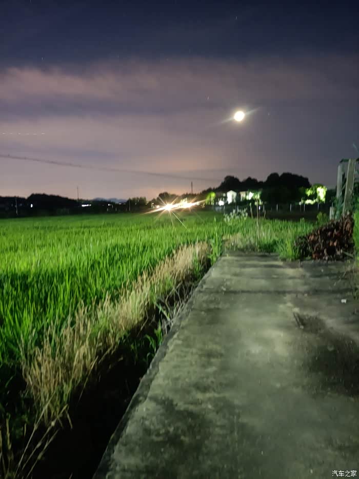 乡村的夜晚别有韵味