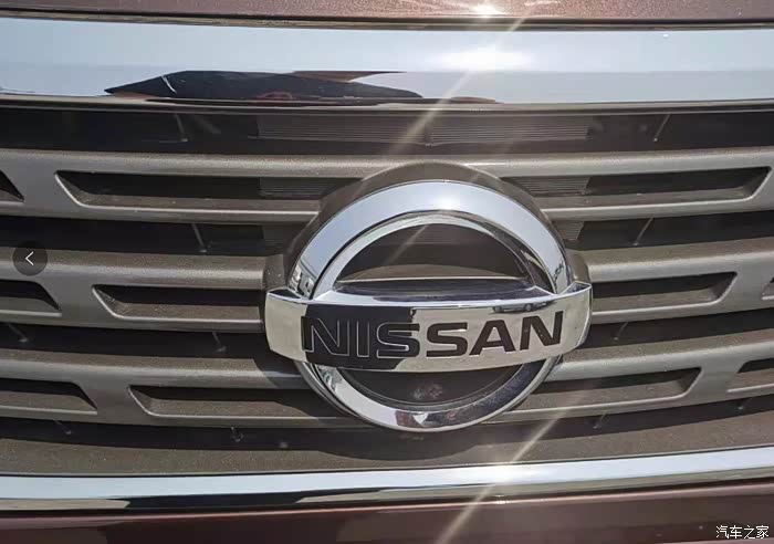 看看日产大皮卡纳瓦拉