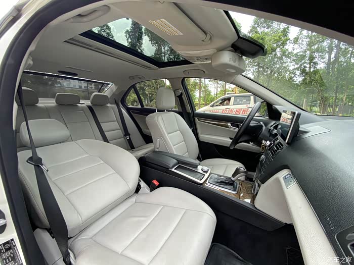 奔驰c230风吹雨打两年后复活作业下