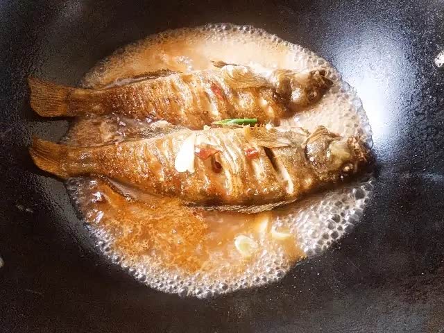 十月吃鱼的季节大连人口中的黄鱼棒子这么做连刺都不剩