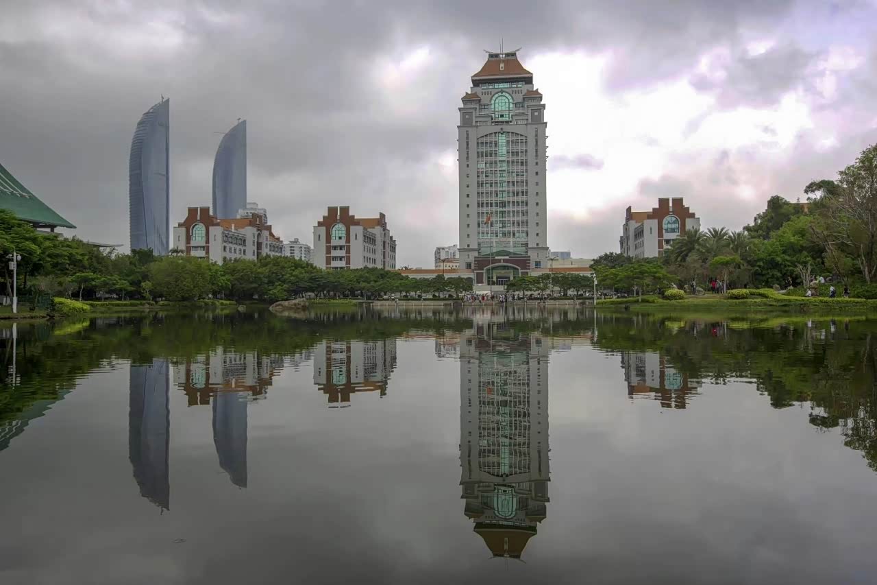 中国最美的大学厦门大学.第一次看到这么美的学校