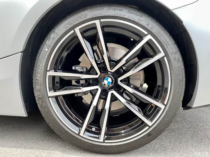 bimmer提宝马z4 冰河银,稀少货!