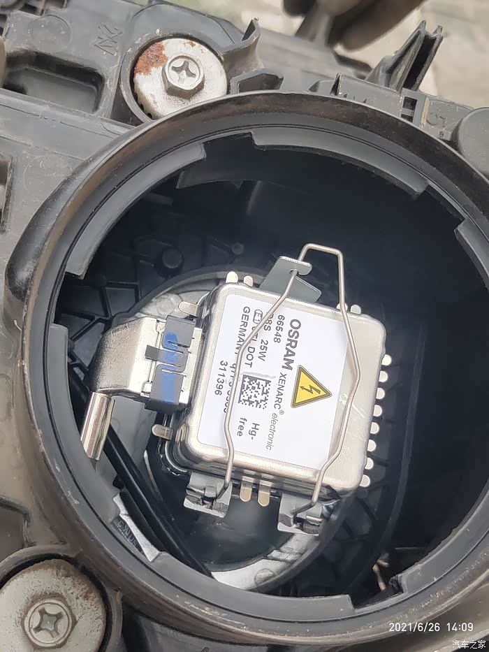 原装d8s氙气灯无损升级d1s氙气灯