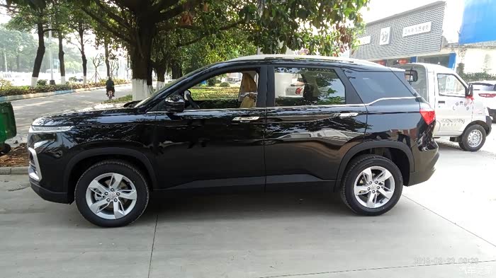 【图】黑色530有喜欢的吗!_宝骏530论坛_汽车之家论坛