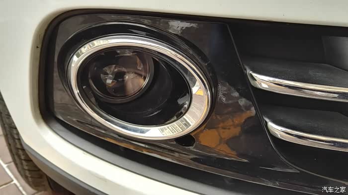 【图】q5大灯暗淡,换对led雾灯补补光._奥迪q5/q5l论坛_汽车之家论坛