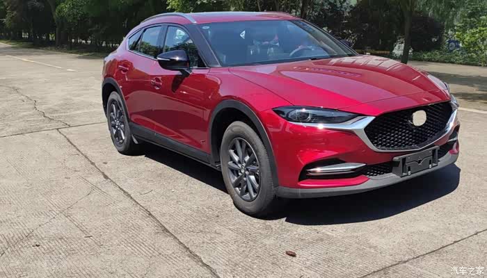 尽享自由试驾新款马自达cx4水晶魂动红简直太霸气