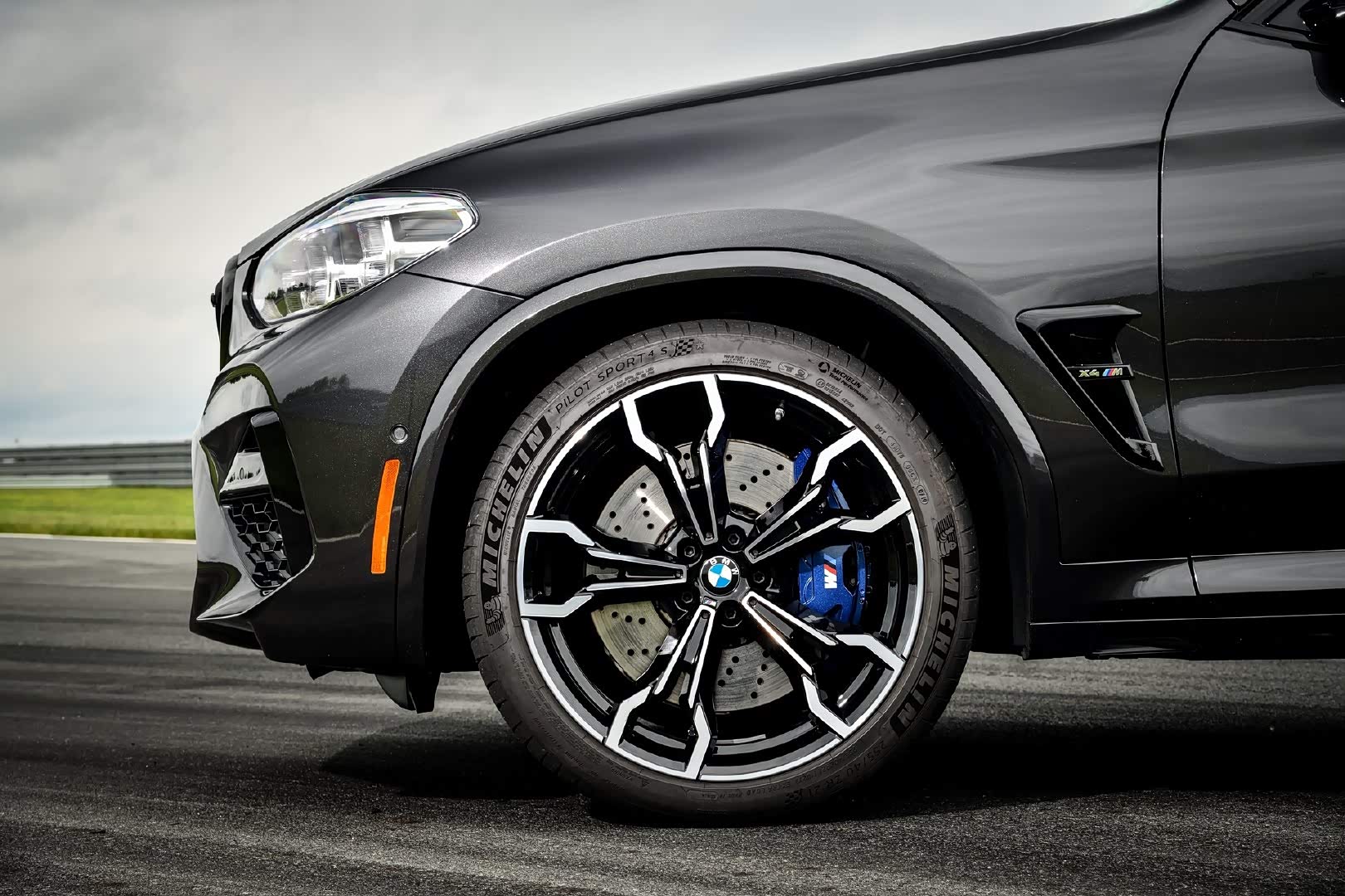 【图】黑武士版的2020 bmw x4 m._宝马x4论坛_汽车之家论坛