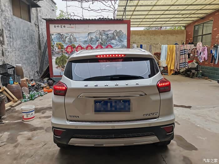 【图】第二次改装全光导led尾灯装车带效果图_绅宝x35论坛_汽车之家