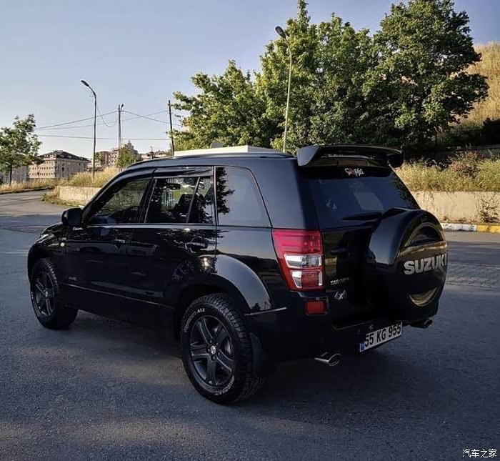 每日图赏酷黑版超级维特拉