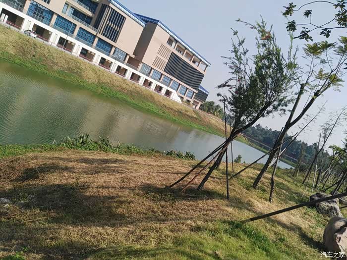 于是今天开着小白来到了仙溪水库,仙溪水库位于佛山市南海区