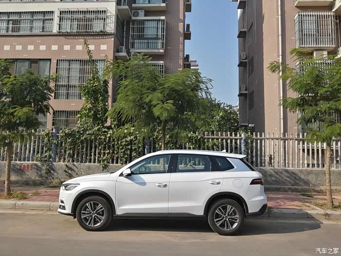 老司机买车三步走战略,选到自己心仪之车--宋P