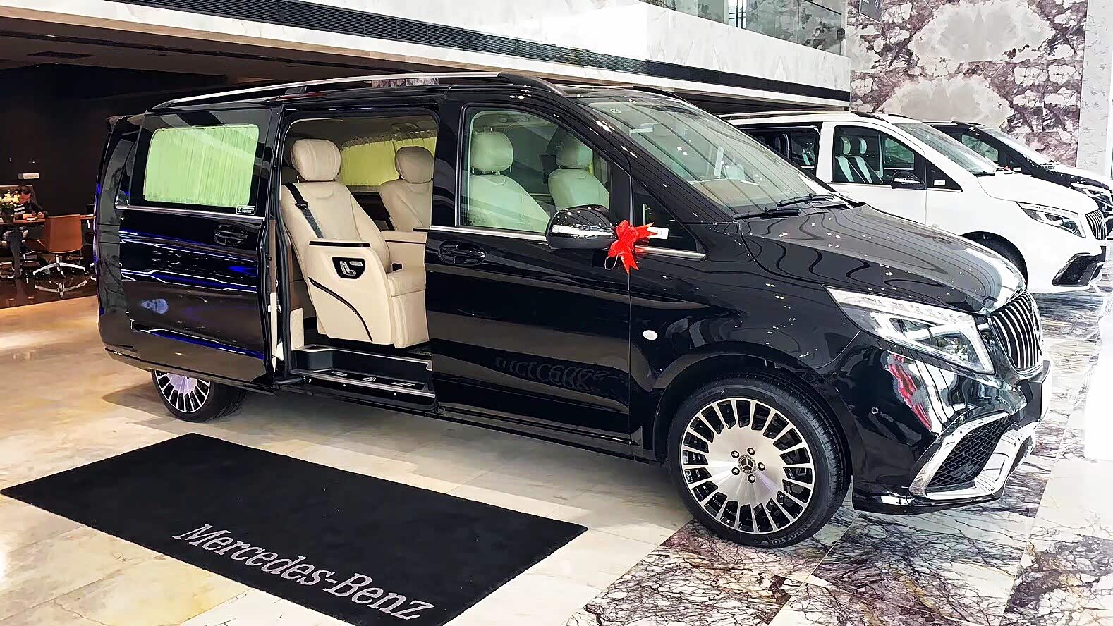 奔驰威霆改迈巴赫套件