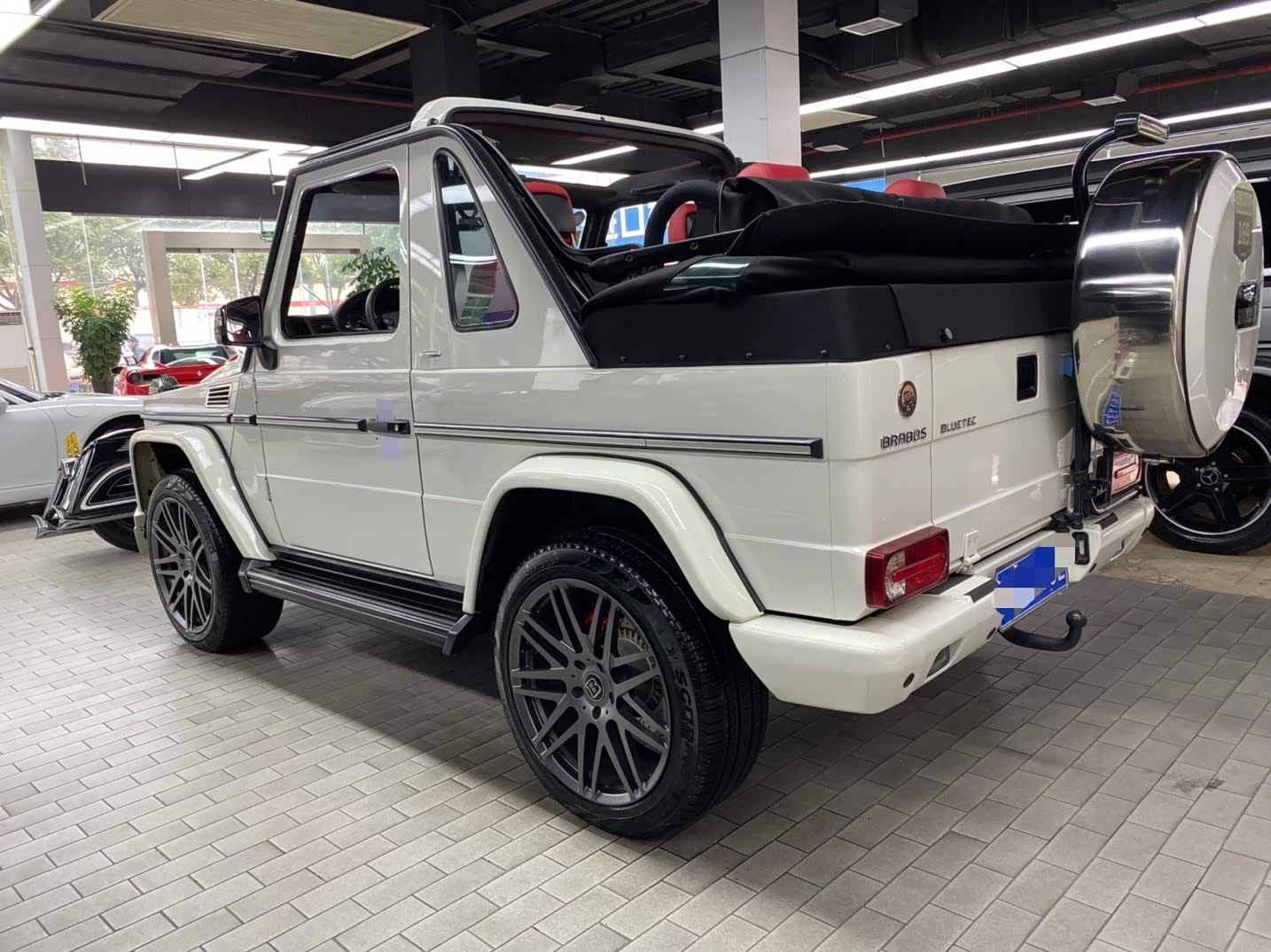 敞篷版巴博斯g级更加个性十足.