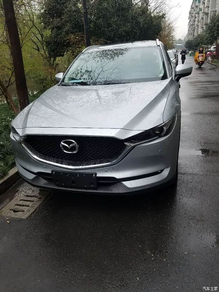 4101 | 回复: 58 马自达cx-5论坛 论坛里有多少选择幻影银的车主,大家