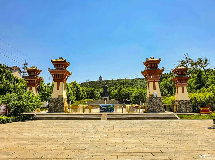 春暖花开游护宝泉齐长城