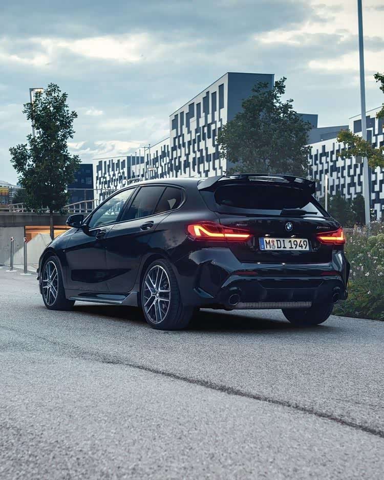 m135im套件加持还是蛮好看的