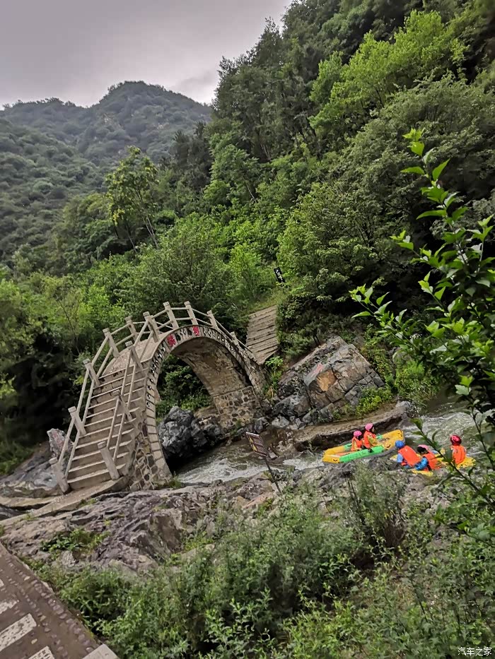 清凉一夏双龙湾漂流